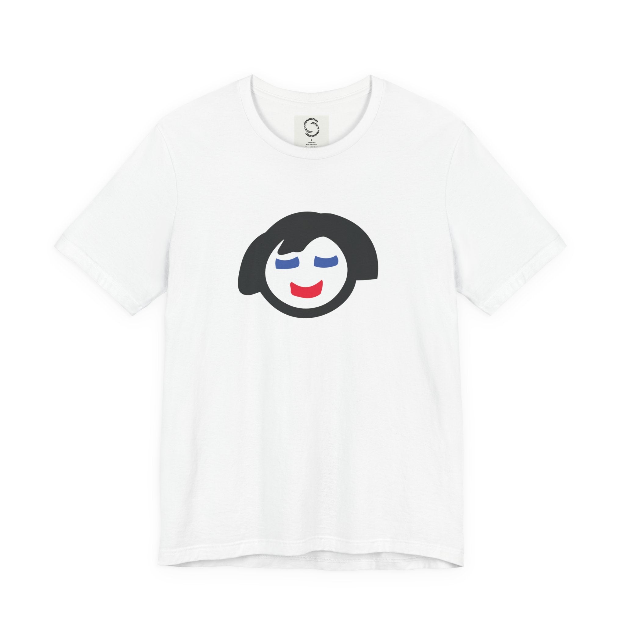 Minimalist Smiling Face Graphic Tee — Cute Peaceful Emoji T-Shirt