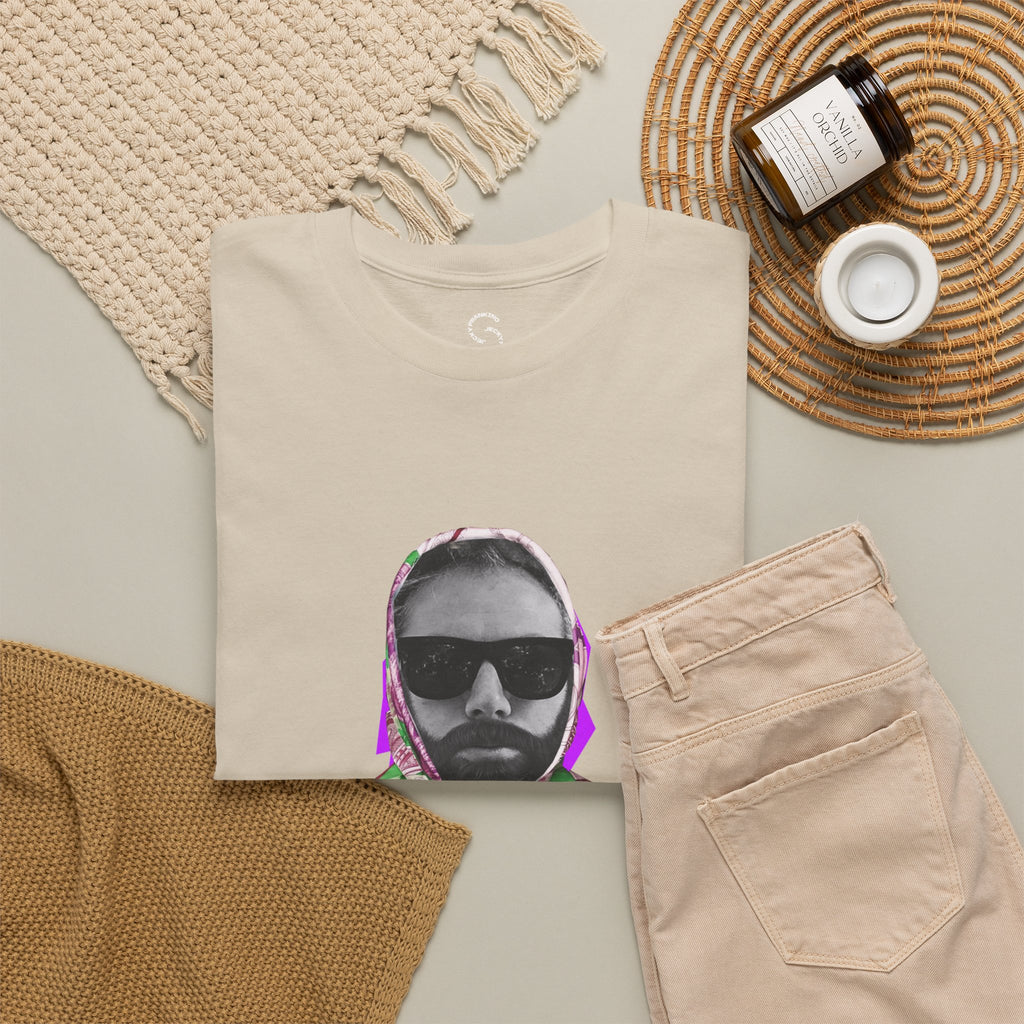 JECKY Fuxia FOULARD  Man  T-Shirt | Retro Portrait, Sunglasses, Vaporwave Accent