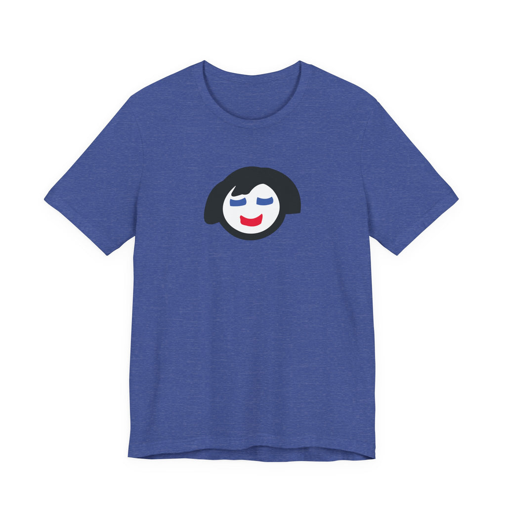 Minimalist Smiling Face Graphic Tee — Cute Peaceful Emoji T-Shirt